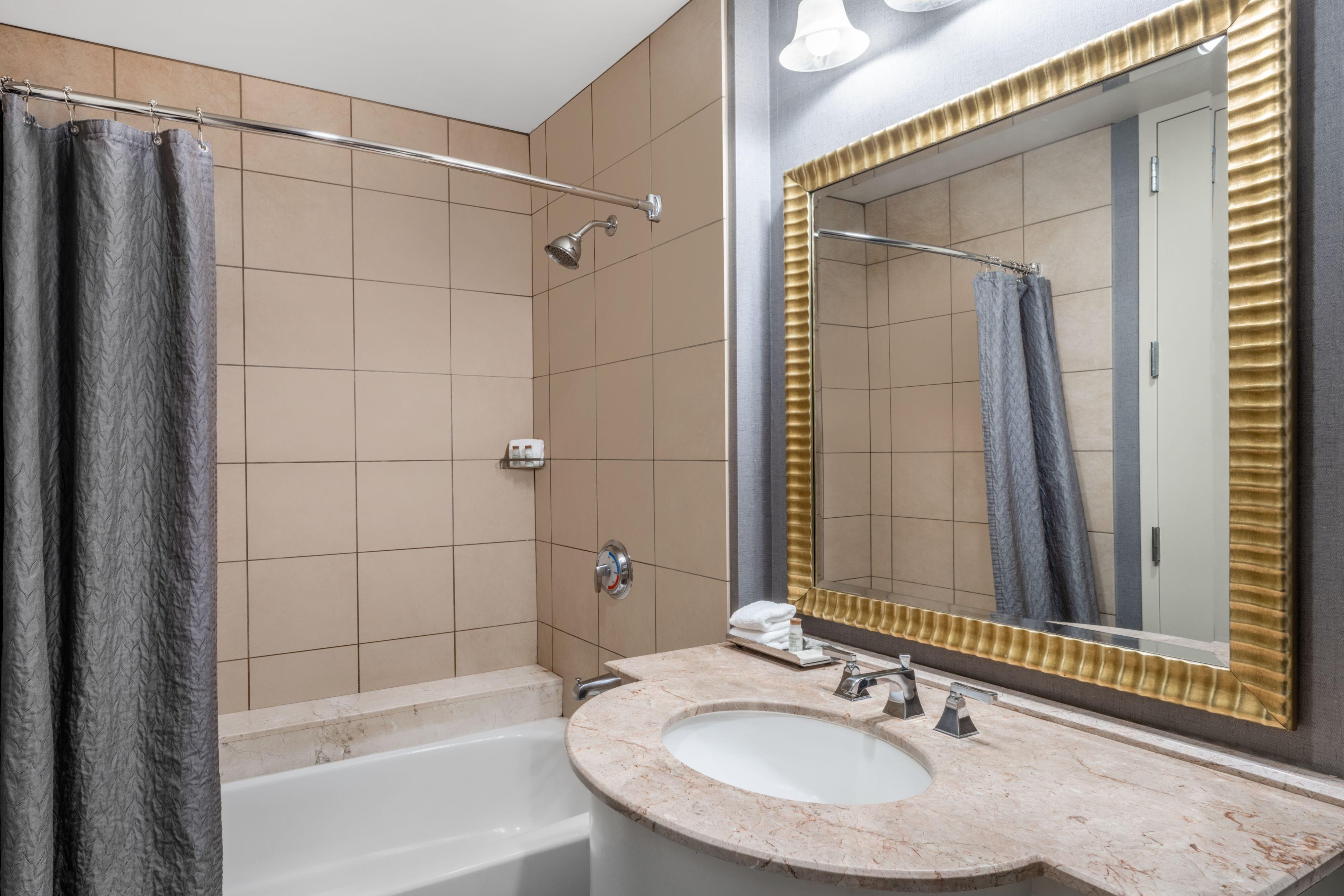 Renaissance Dallas North Hotel Farmers Branch Buitenkant foto