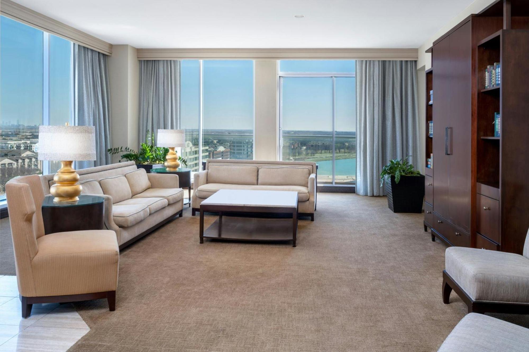 Renaissance Dallas North Hotel Farmers Branch Buitenkant foto